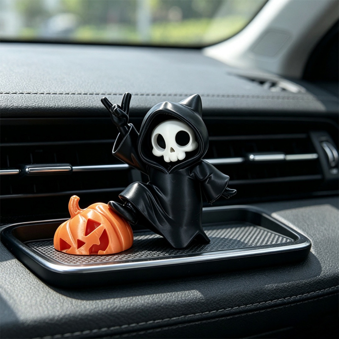 Car Accessories Oman - 고양이 귀 그림 레퍼 할로윈 피규어